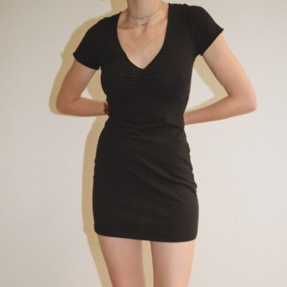 Brandy Melville Gina Dress
